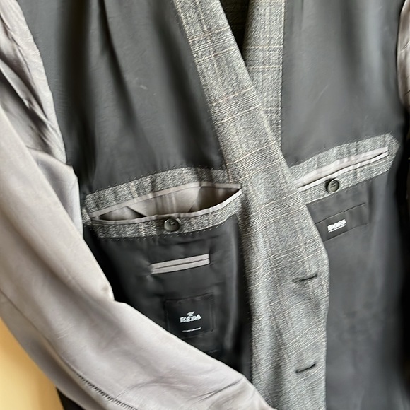 Hugo Boss Super 130 Blazer Charcoal  Size 40 R - Picture 15 of 15